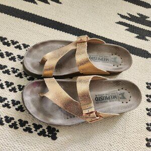Mephisto Helen Rose Gold Sandals Size 36 Extra Clean
